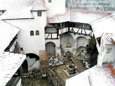 Bran Castle, Inner Courtyard
